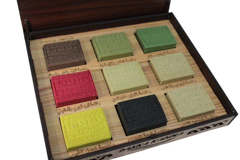 set 9 săpunuri orientale aleppo 9*65g 1